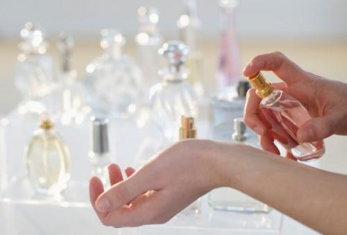 Как сделать приятный запах тела. 9 секретов о том, как всегда вкусно пахнуть. Советы для того, чтобы сделать запахи волшебными
