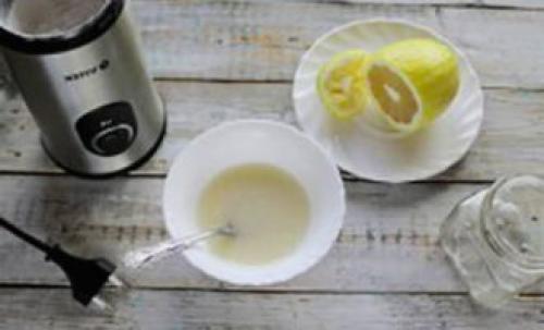 Глазурь белая из сахарной пудры. Глазурь для пасхального кулича – 10 рецептов приготовления