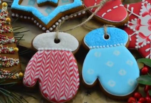 Новогоднее печенье с корицей и глазурью. Имбирное печенье — простой и вкусный рецепт с глазурью