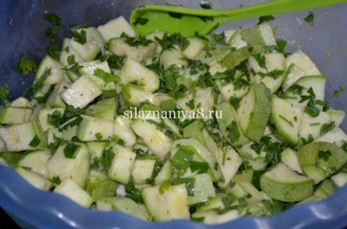 Кабачки соломкой на зиму. Кабачки на зиму по-корейски: проверенный рецепт с приправой 07 Кабачки соломкой на зиму. Кабачки на зиму по-корейски: проверенный рецепт с приправой 07