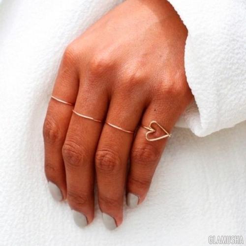 Как сочетать кольца. Как носить и сочетать много колец на руке: фаланговые, миди, тонкие