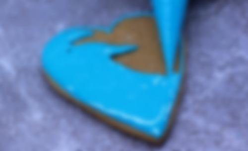 Глазурь для печенья быстросохнущая. Как приготовить разные виды глазури для печенья и тортов 37