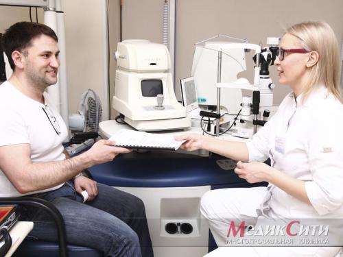 Чешутся и воспалились веки. Определение болезни. Причины заболевания 03