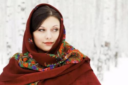 Как завязать большой платок на голове. Как красиво завязывать платок на голову — советы и примеры с фото