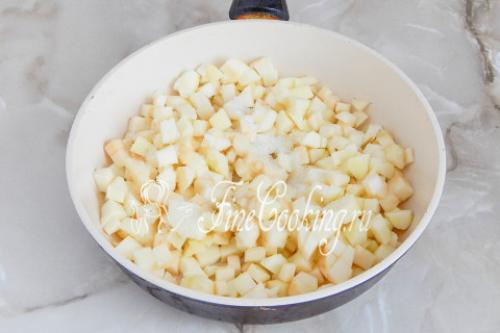 Слойки с яблоками из слоеного теста со спрайтом. Слоёные рогалики на Спрайте 01