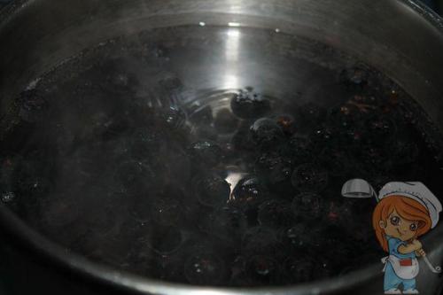 Мармелад из красной рябины. Мармелад из рябины — отличная альтернатива конфетам и вредным сладостям!