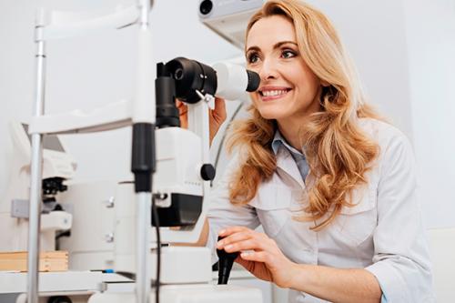 Что закапать в глаза: полезные советы и рекомендации 03 Что закапать в глаза: полезные советы и рекомендации 03