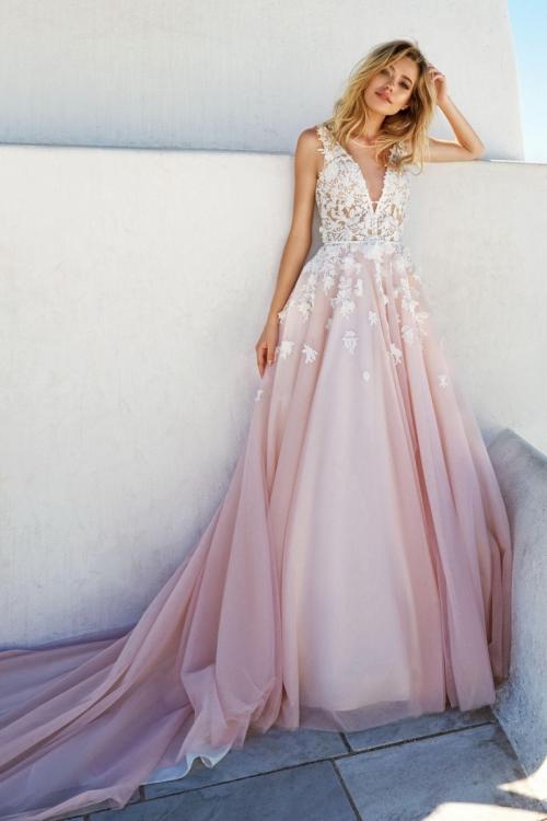 Самые красивые платья 2021-2021 от модных брендов. Полный гид по самым модным платьям для весны и лета 2021 05 Самые красивые платья 2021-2021 от модных брендов. Полный гид по самым модным платьям для весны и лета 2021 05