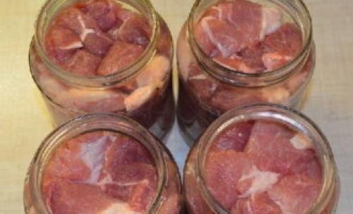 Рецепт домашней тушенки из свинины в кастрюле. Домашняя тушенка из свинины в стеклянных банках на зиму