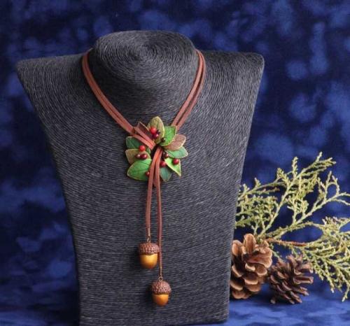 Поделки из желудей своими руками. Эксклюзивная бижутерия
