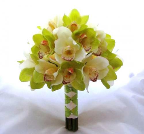 Какие цветы дарить на свадьбу молодоженам. Какие цветы дарить на свадьбу? 04