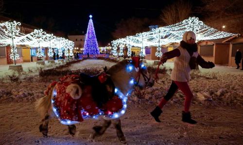 Кто первый встречает новый год в России. Последовательность наступления Нового года на территории России