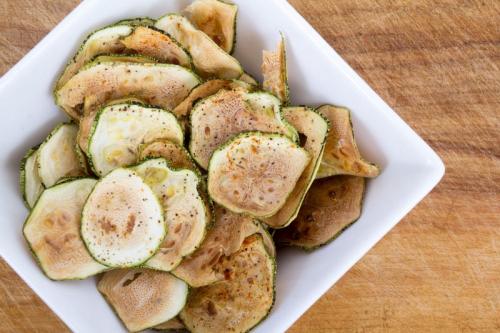 Как сделать чипсы из кабачков более хрустящими. Домашние чипсы из кабачков