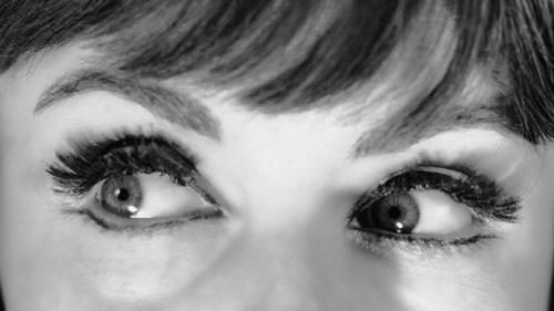 Что можно понять по взгляду. Психология взгляда: как глаза отражают отношение людей к нам? 01 Что можно понять по взгляду. Психология взгляда: как глаза отражают отношение людей к нам? 01