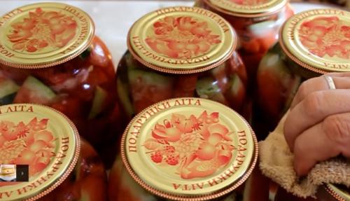 Арбуз на зиму в банках. Маринованные арбузы в банках на зиму: 12 самых вкусных и полезных рецептов