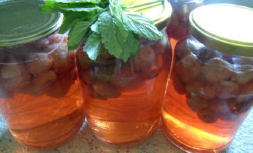 Арбузы маринованные на зиму в 3 литровых банках. Как мариновать арбуз: рецепт на 3-литровую банку 07