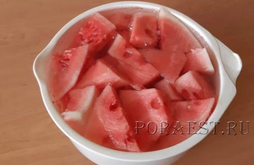 Маринованные арбузы в 3 литровых банках с уксусом. Маринованные арбузы в банках без корочки — рецепт без стерилизации