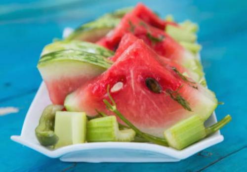 Арбузы солёные в банках без стерилизации. Соленые арбузы в банках без стерилизации на зиму 21