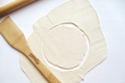 Тесто на чебуреки, как в чебуречной. Чебуреки, как в чебуречной