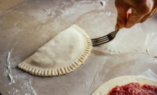 Тесто для чебуреков от узбеков. Воздушные и мягкие узбекские чебуреки