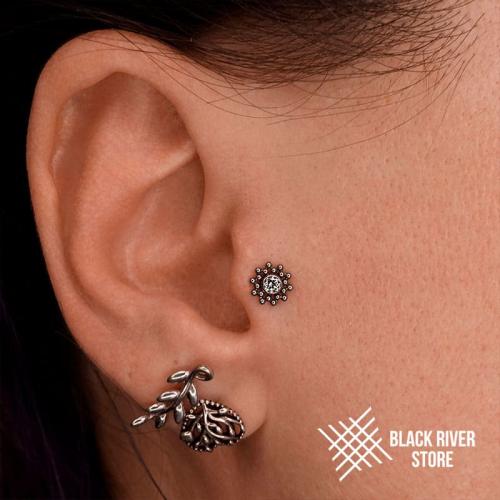 Что нужно знать о пирсинге ушей. Пирсинг уха 03