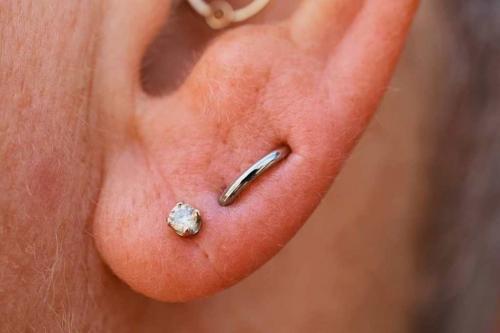 Пирсинг уха названия. Пирсинг уха: виды проколов и украшений
