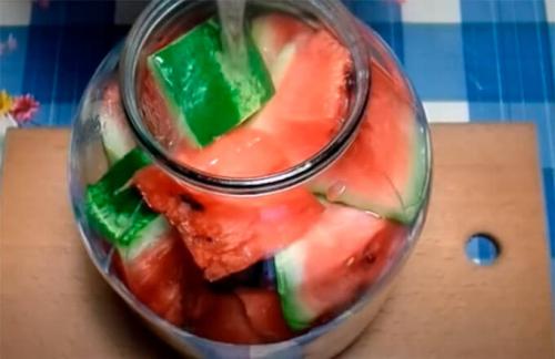 Маринованные арбузы в банках на зиму рецепт.. 6 простых и вкусных рецептов маринованных арбузов 2022 в банках на зиму