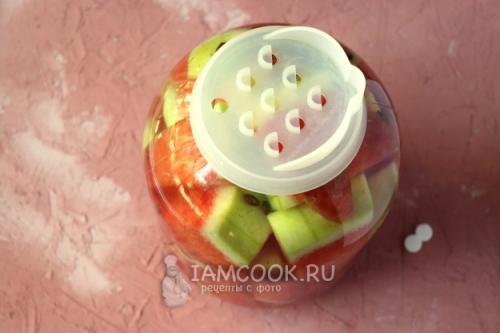 Арбузы на зиму в банках рецепт с аспирином. Арбузы на зиму с аспирином 04