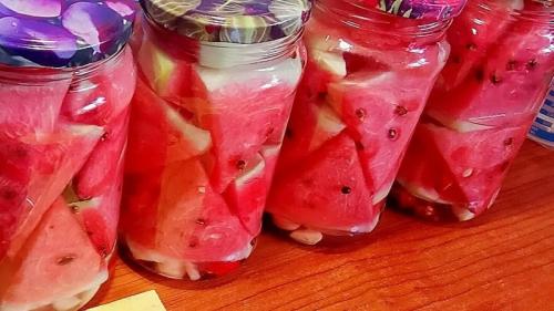 Арбуз на зиму с аспирином. Как заготовить вкуснейшие арбузы с аспирином на зиму в банках