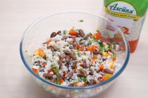 Зимний салат с фасолью и рисом: вкусный и полезный рецепт 16