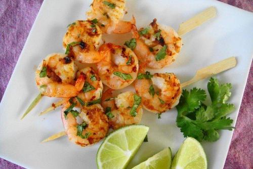 Какие блюда подходят к вину из желудей. 20 оригинальных закусок к вину в домашних условиях