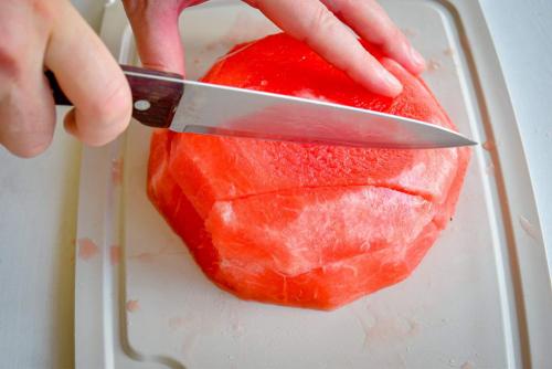 Как правильно нарезать арбузы на кусочки. Арбуз —, как красиво нарезать и сохранить свежим