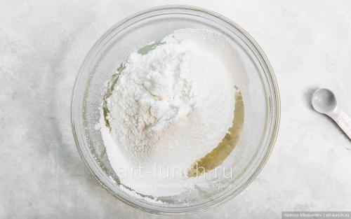 Можно ли использовать домашнюю глазурь для печенья для украшения пирожных. Приготовление