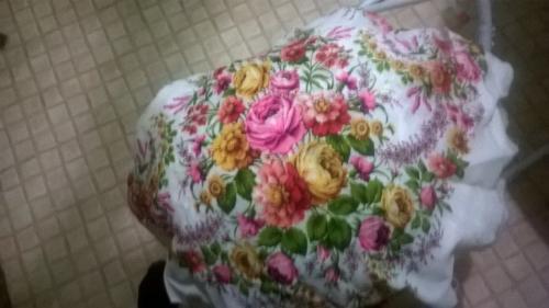 Как выбрать подходящий размер павлопосадского платка для сшивания жилета. Жилетка из павловопосадского платочка