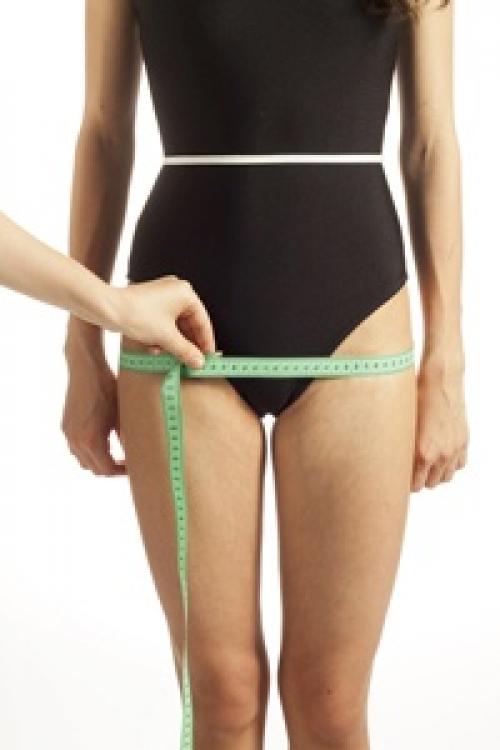 Волшебный способ сделать свой собственный топ из платка 07 Волшебный способ сделать свой собственный топ из платка 07