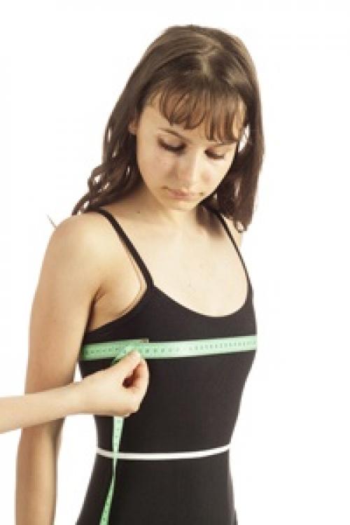 Волшебный способ сделать свой собственный топ из платка 02 Волшебный способ сделать свой собственный топ из платка 02