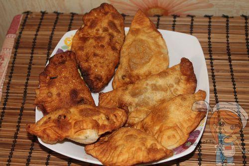 Рецепт теста на воде для чебуреков. Как приготовить тесто для чебуреков 32 Рецепт теста на воде для чебуреков. Как приготовить тесто для чебуреков 32