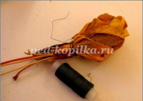 Красота из природных материалов: как из листьев сделать розу 27 Красота из природных материалов: как из листьев сделать розу 27