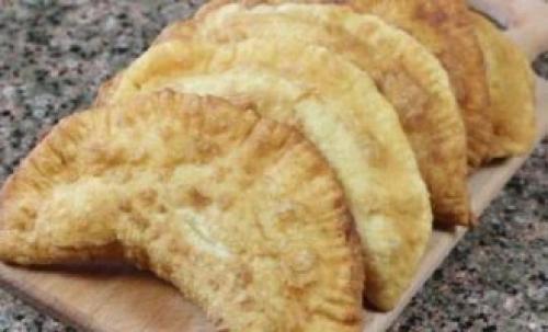 Настоящее тесто для чебуреков. Заварное тесто для чебуреков на кипятке