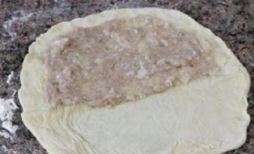 Настоящее тесто для чебуреков. Заварное тесто для чебуреков на кипятке