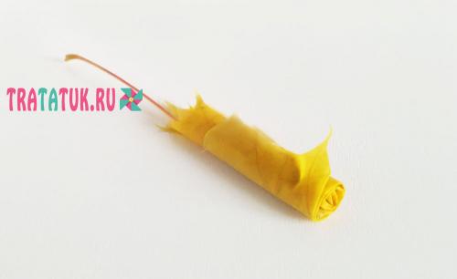 Можно ли создать розу из кленовых листьев в разных цветах. Розы из кленовых листьев своими руками: пошагово с фото
