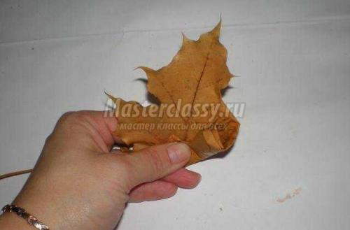 Создай свой собственный букет из кленовых листьев: простой и эстетичный DIY-проект 25