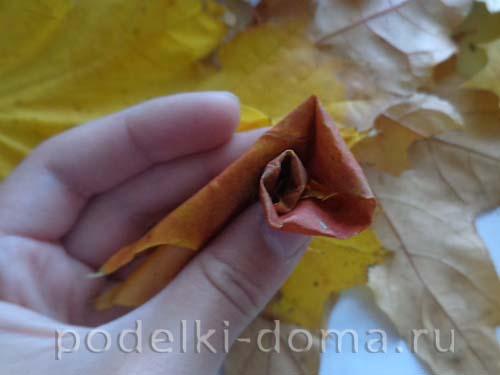 Как можно использовать розы из листьев клена в декоре дома. Розы из кленовых листьев Отредактирова. 2024