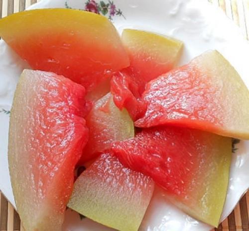 Какие ингредиенты нужны для приготовления соленых арбузов в кастрюле. Соленые арбузы