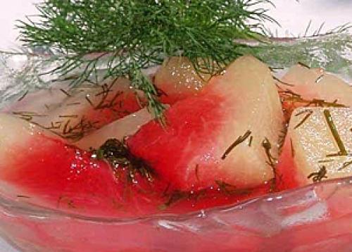 Какие ингредиенты нужны для приготовления соленых арбузов в кастрюле. Соленые арбузы