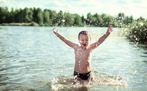 Можно ли мыть полы в Медовый Спас. Запреты на Медовый Спас