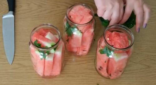 Рецепт приготовления моченых арбузов. Соленые арбузы с лимонной кислотой