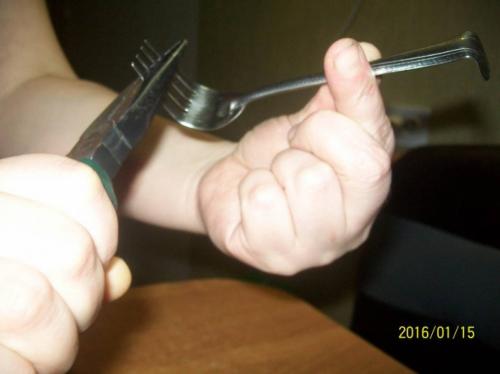 Какие материалы нужны для создания цветка из монет