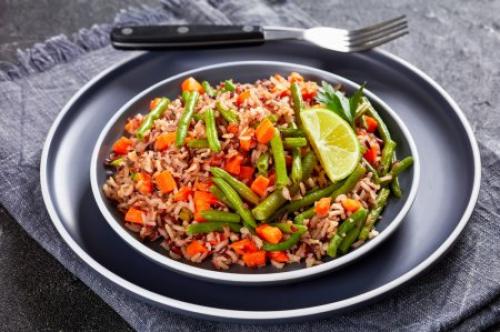 Какие блюда можно подавать с салатом из фасоли на зиму. 20 блюд из фасоли, которые готовятся проще простого