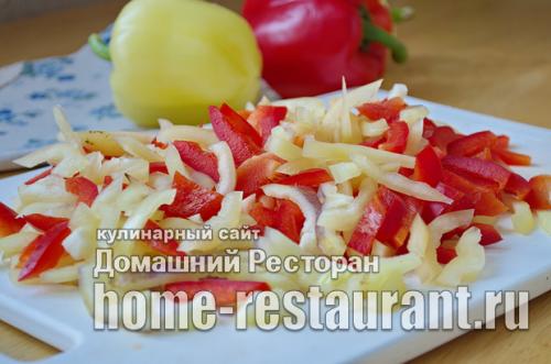 Какие ингредиенты необходимы для приготовления салата из помидоров с рисом на зиму.